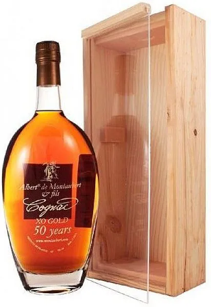 Cognac A.Montaubert 50y wood box 42%0.70l