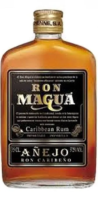 Rum Magua anejo  37.5%0.35l